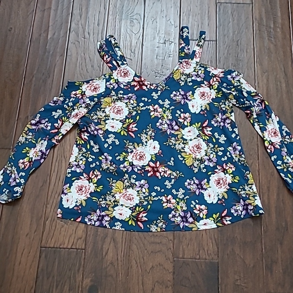 Torrid Floral Cold Shoulder Blouse size 1 (1X 14-16)